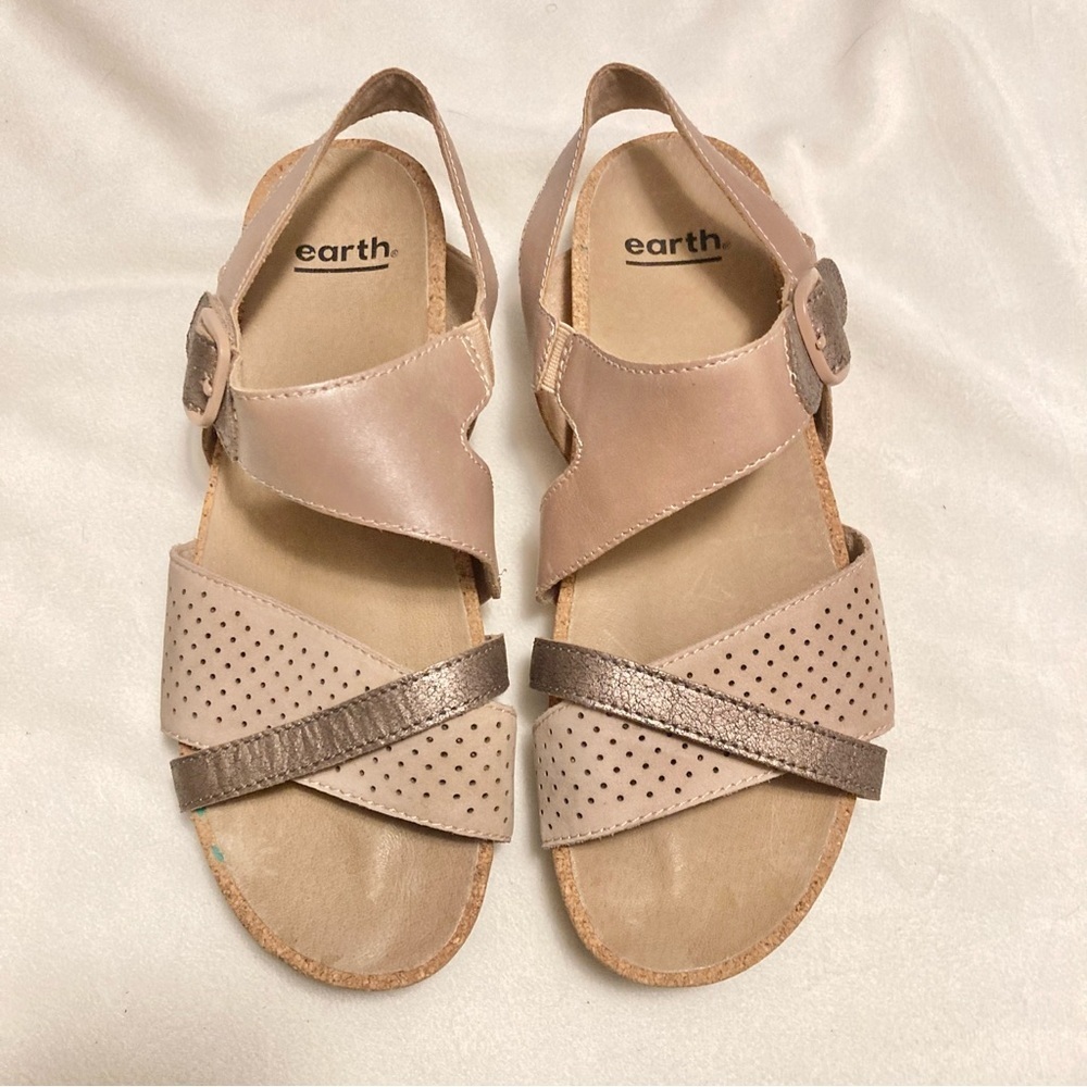 Earth Linden Laguna Womens 8 Strappy Sandal Tan Metallic Comfort Arch Support